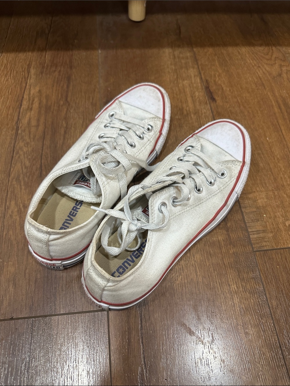 Converse Low Top Sneakers in Cream with Red Trim